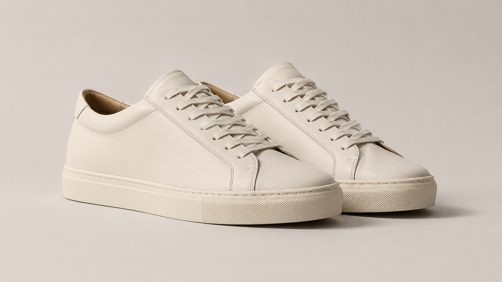 Minimalist Low-Top Sneakers Quiet Luxury